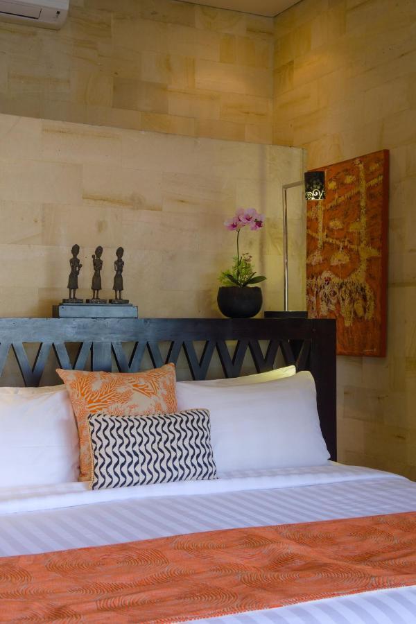 Amanputri Villa Seminyak  Exterior photo
