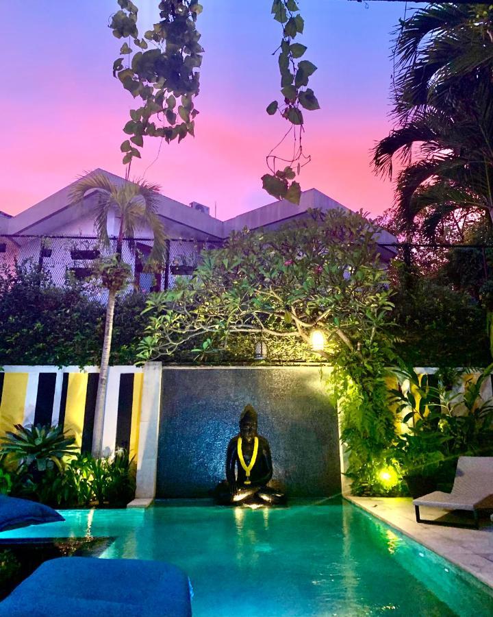 Amanputri Villa Seminyak  Exterior photo